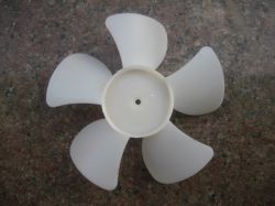 Plastic Fan Blade (100mm)