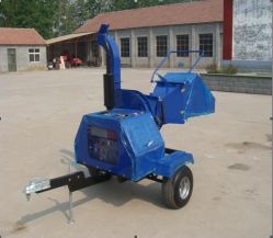 Trailer Mounted Wood Chipper With Diesel Engine 