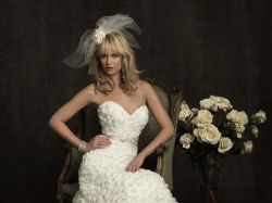 Classic Bridal Gowns 