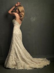 2012straight Body Wedding Dress,princess Style